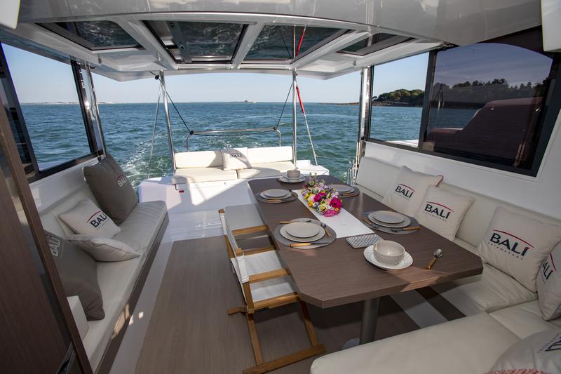 Book yachts online - catamaran - Bali Catspace SOMNIS - Somnis - rent