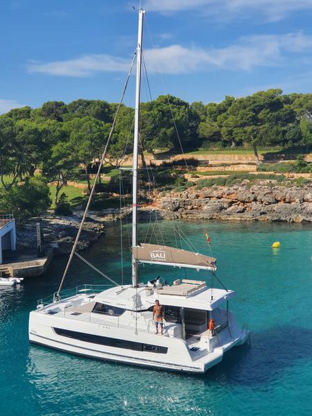 Book yachts online - catamaran - Bali Catspace Makani I - Makani I - rent