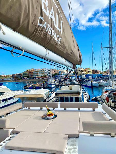Book yachts online - catamaran - Bali Catspace Makani I - Makani I - rent