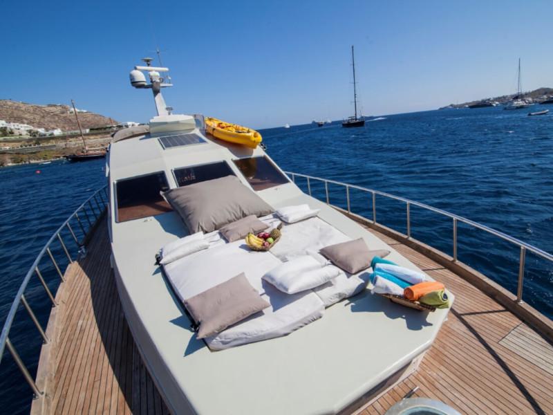 Book yachts online - motorboat - Maiora Fly 58ft - Afroditi - rent