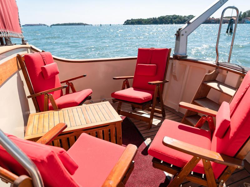 Book yachts online - motorboat - Motoryacht - Superior - rent