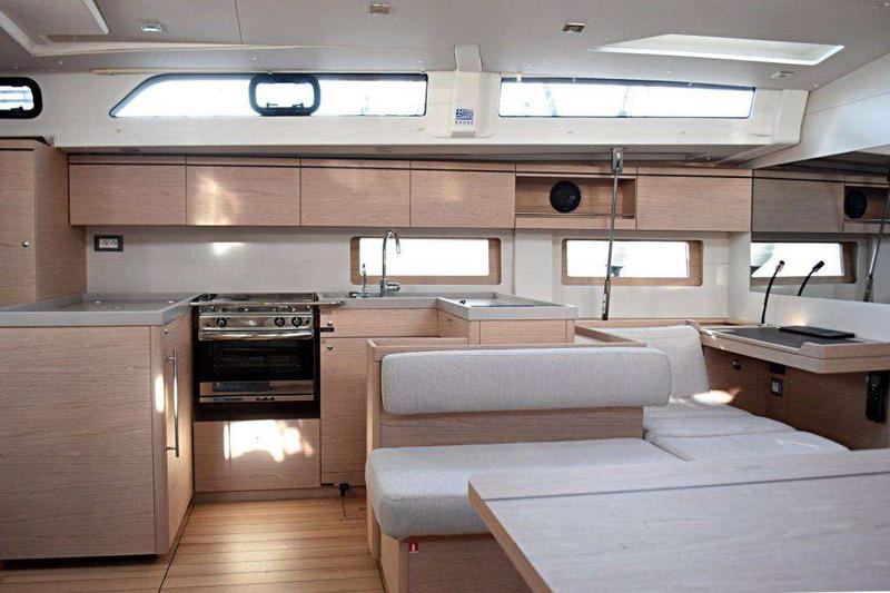 Book yachts online - sailboat - Oceanis 51.1 - Psari - rent