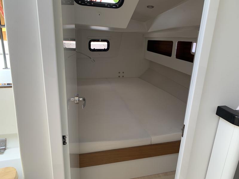 Book yachts online - sailboat - RM 1180 - OXO - rent