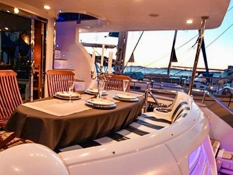 Book yachts online - motorboat - Yaretti 2210 - Happy 3 - rent