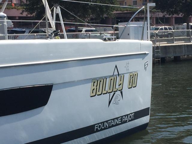 Book yachts online - catamaran - Helia 44 M - Boldly Go - rent