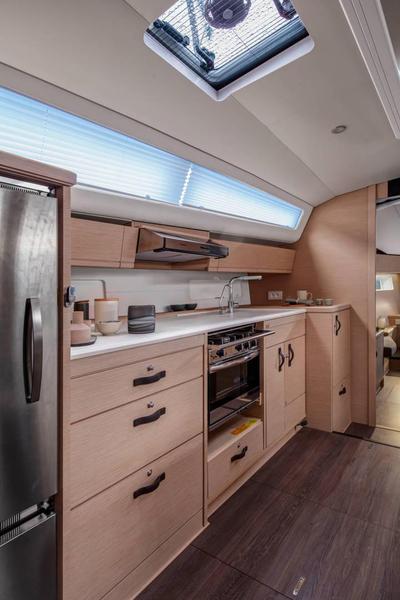 Book yachts online - sailboat - Jeanneau 54 - no name 2 - BLUE HULL, AC+GEN., UNDERWATER LIGHTS - rent