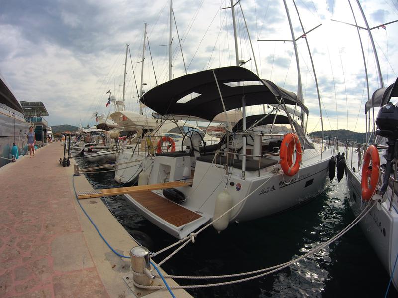 Book yachts online - sailboat - Hanse 455 - My Portofino - rent