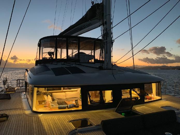 Book yachts online - catamaran - Lagoon 560 S2 - Samcat - rent