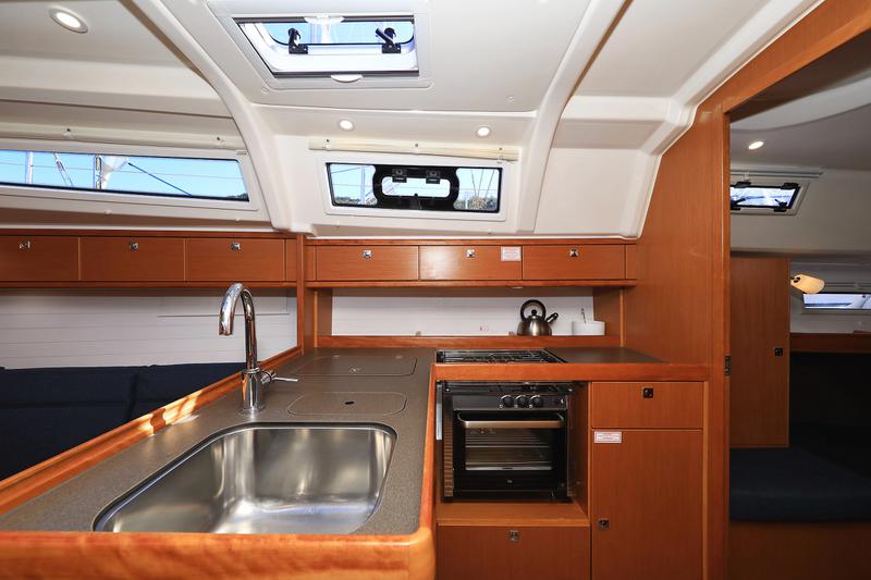 Book yachts online - sailboat - Bavaria Cruiser 37 (2) - Spagi &amp; Lidi - rent