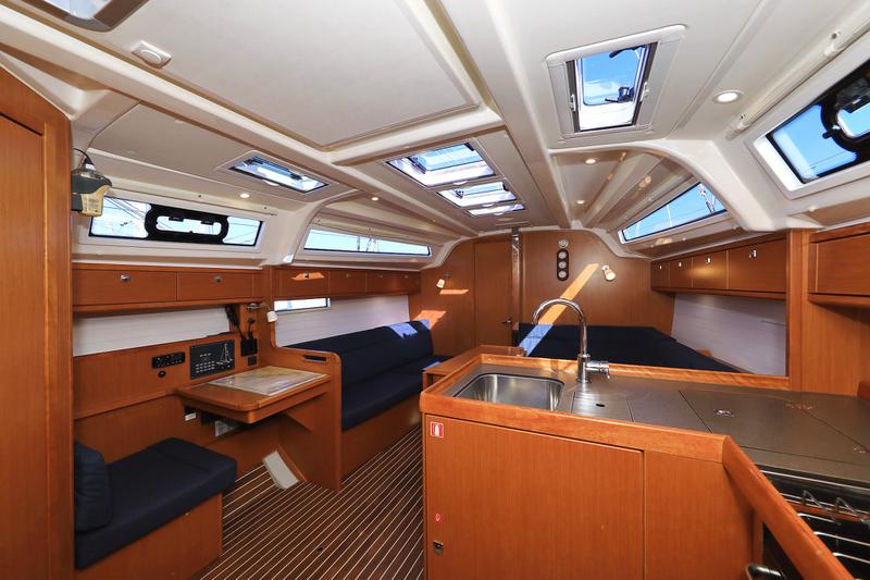 Book yachts online - sailboat - Bavaria Cruiser 37 (2) - Spagi &amp; Lidi - rent