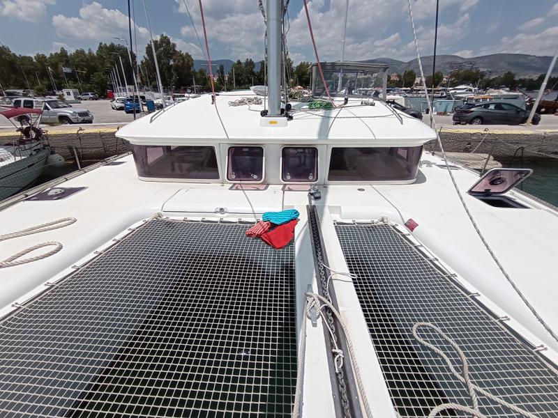 Book yachts online - catamaran - Lagoon 400 - TRAMONTANA - rent