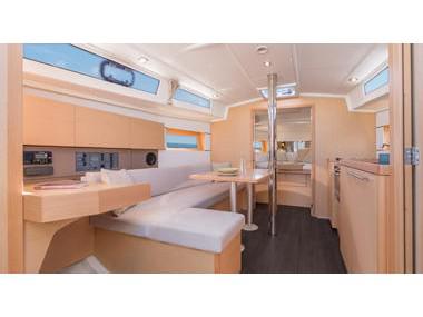 Book yachts online - sailboat - Oceanis 38.1 - Rania - rent