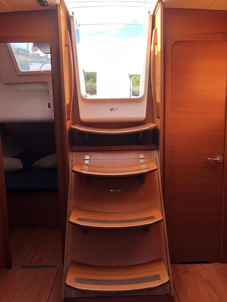 Book yachts online - sailboat - Dufour 460 Grand Large - At Last - rent