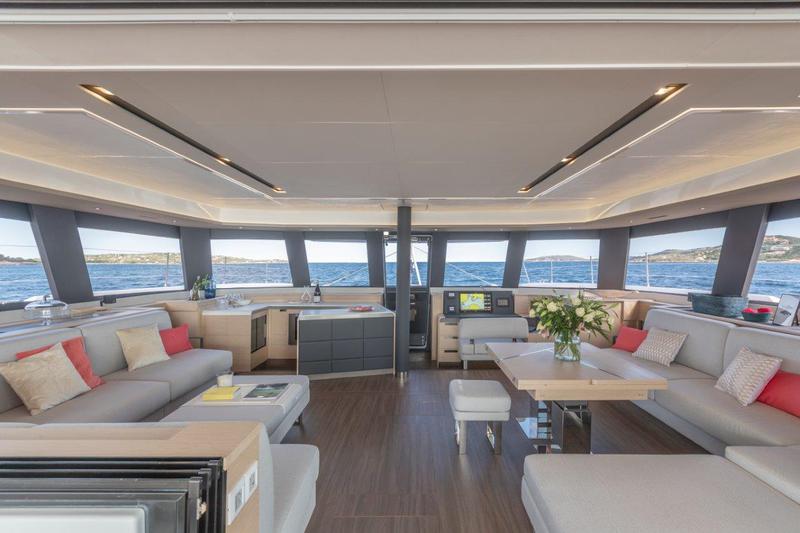 Book yachts online - catamaran - Alegria 67 - ALIZÉ - rent