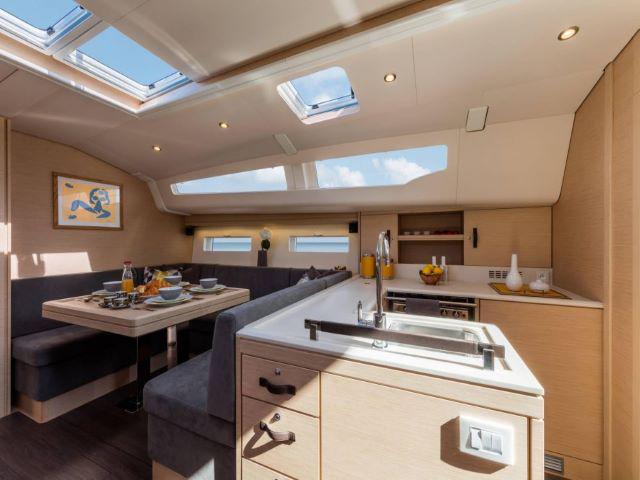 Book yachts online - sailboat - Jeanneau 51 - Recovery Room - rent