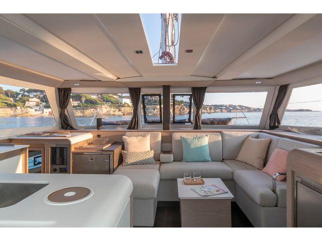 Book yachts online - catamaran - Isla 40 - Déjà vu - rent