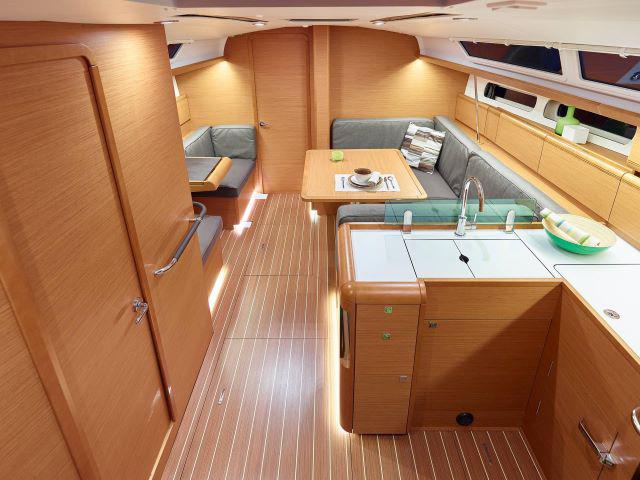 Book yachts online - sailboat - Sun Odyssey 419 - Siena Sun - rent
