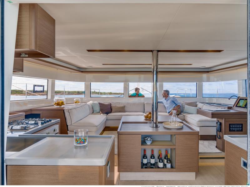 Book yachts online - catamaran - Lagoon 50 owner version - Sapphire - rent
