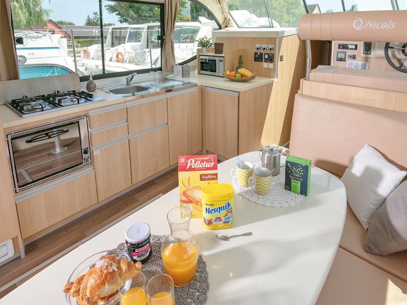 Book yachts online - motorboat - Sixto Fly C - CARCASSONNE - rent