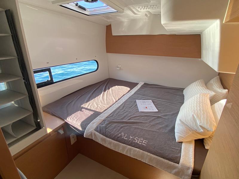 Book yachts online - catamaran - Excess 11 - Sail Speed - rent