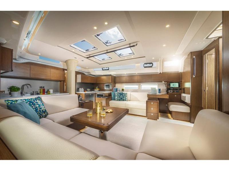 Book yachts online - sailboat - Bavaria C57 (Skippered) - GHOST - rent
