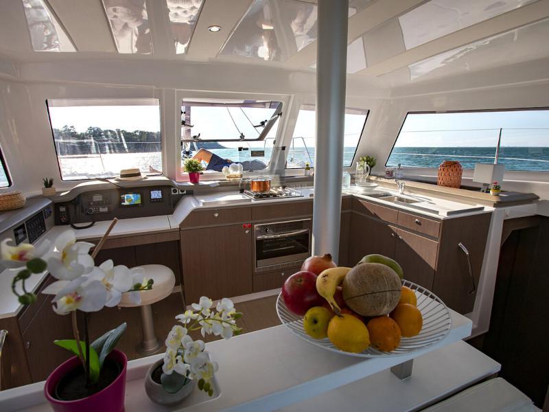 Book yachts online - catamaran - Bali Catspace - Ediba Aries - rent