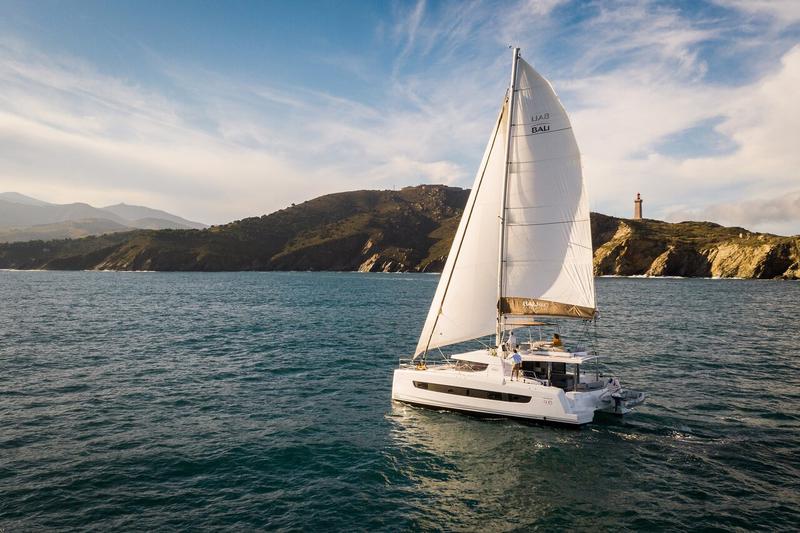 Book yachts online - catamaran - Bali 4.6 - Ediba Scorpio - rent