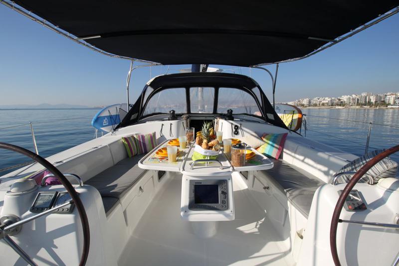 Book yachts online - sailboat - Cyclades 50.5 - Lucky dice - (A/C - Generator - Refit 2021) - rent