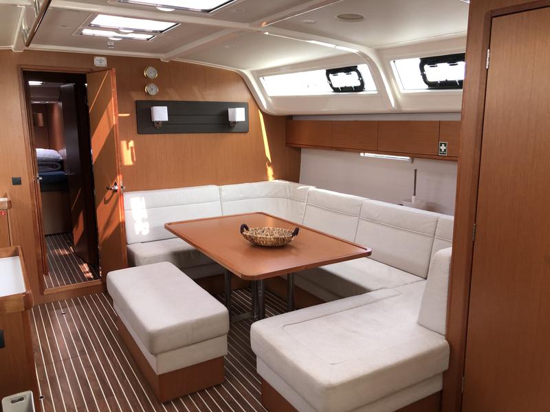 Book yachts online - sailboat - Bavaria Cruiser 51 - S/Y Thalassa - rent
