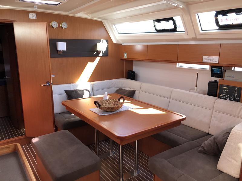 Book yachts online - sailboat - Bavaria Cruiser 46 - S/Y Amelia - rent