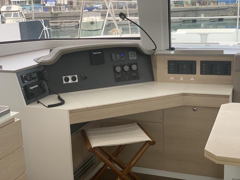 Book yachts online - catamaran - Bali 4.5 Fly - Sadalbari - rent