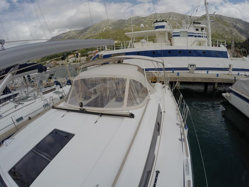 Book yachts online - sailboat - Dufour 512 Grand Large - Luce - rent