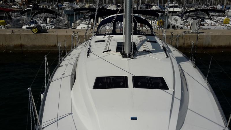 Book yachts online - sailboat - Bavaria Cruiser 46 - Katina - rent