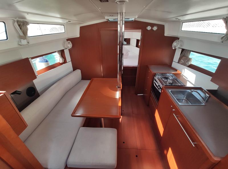 Book yachts online - sailboat - Oceanis 38.1 - Citrea - rent