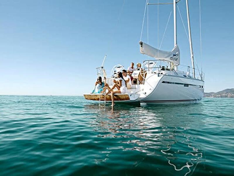Book yachts online - sailboat - Bavaria 46 - Konti - rent