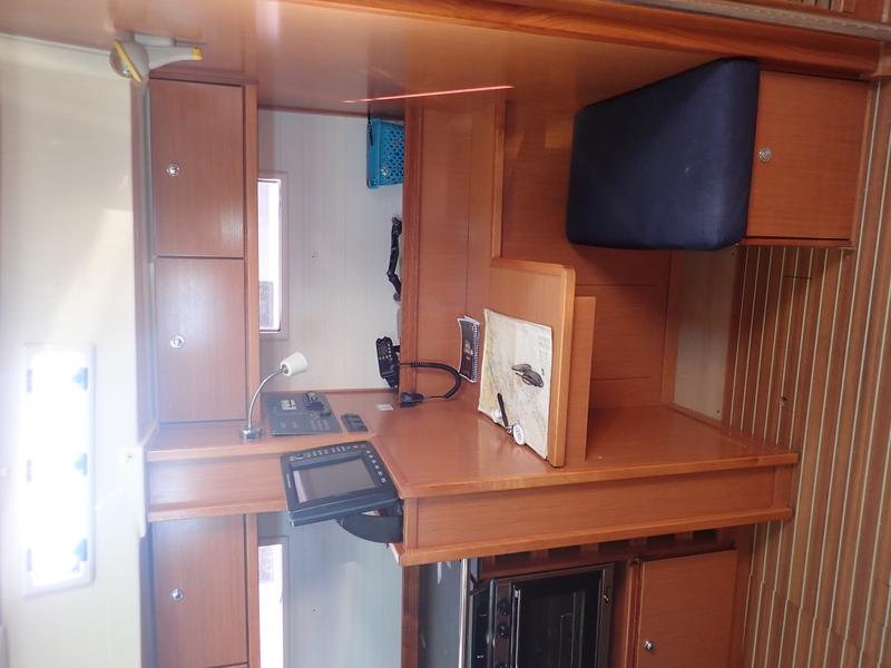 Book yachts online - sailboat - Bavaria 55 BT '12 - Vivaldi - rent