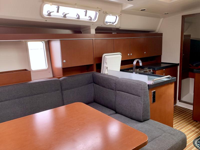 Book yachts online - sailboat - Hanse 445 - OKHOTNIK - rent