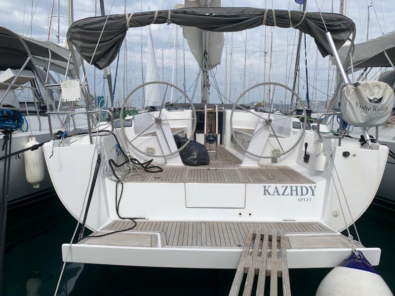 Book yachts online - sailboat - Hanse 445 - KAZHDY - rent
