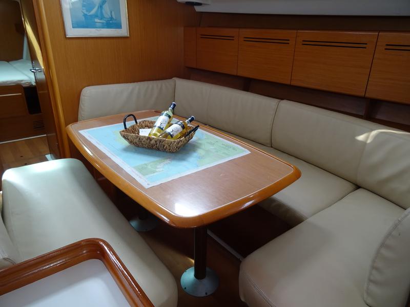 Book yachts online - sailboat - Cyclades 50.5 - Galaxy/Refitted 2016 - rent