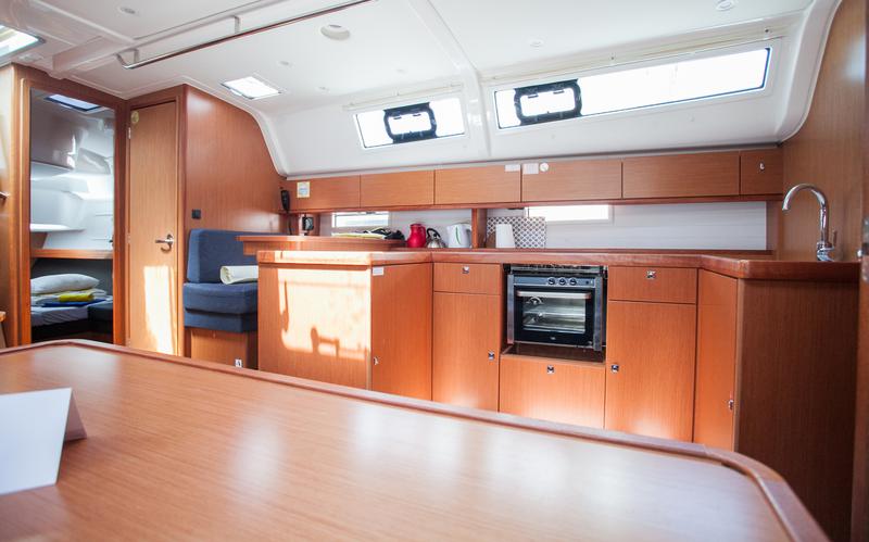 Book yachts online - sailboat - Bavaria Cruiser 51 - Fantasy - rent