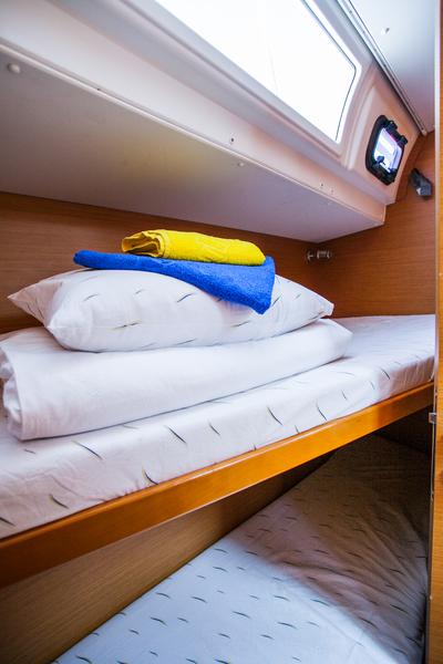 Book yachts online - sailboat - Sun Odyssey 509 - Rock Point - rent
