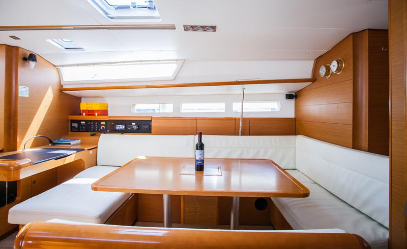Book yachts online - sailboat - Sun Odyssey 509 - Rock Point - rent