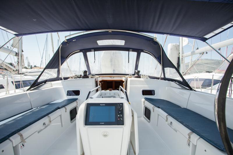 Book yachts online - sailboat - Sun Odyssey 509 - Rock Point - rent