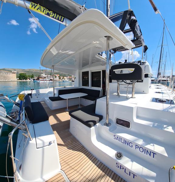 Book yachts online - catamaran - Lagoon 40 - SAILING POINT - rent