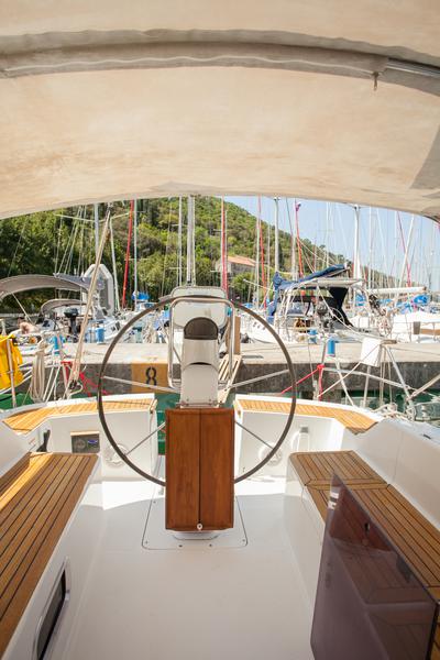 Book yachts online - sailboat - Hanse 355 - Neptun - rent