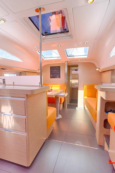 Book yachts online - sailboat - Elan 45 Impression - LION  - rent