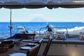 Book yachts online - catamaran - Lagoon 620 - LADY RACHEL - rent