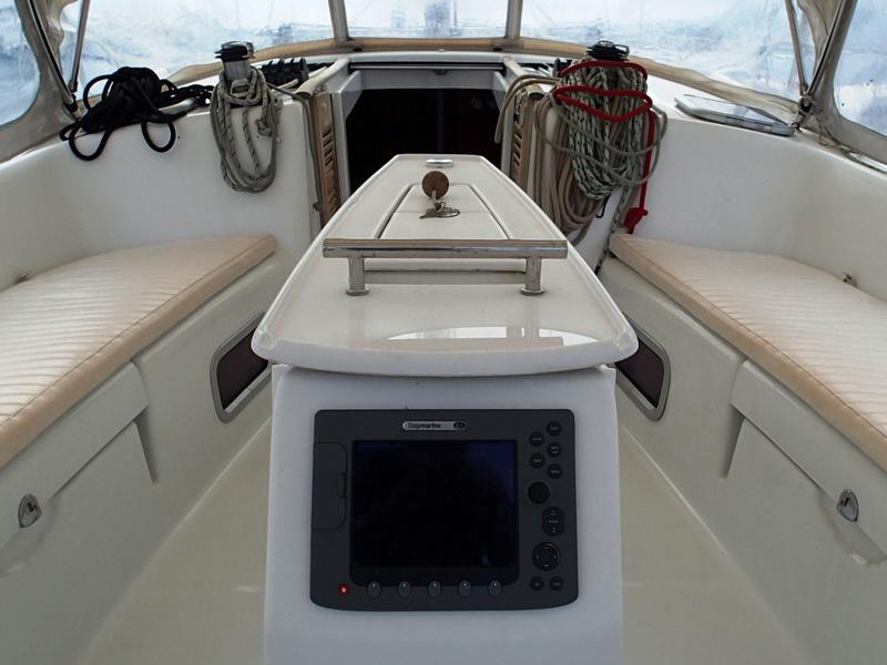 Book yachts online - sailboat - Oceanis 43 - Playmaker - rent
