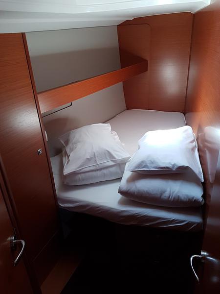 Book yachts online - sailboat - Dufour 460 Grand Large - Alegro - rent