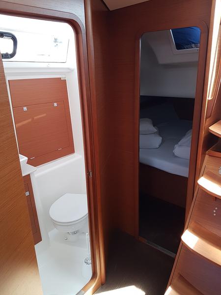 Book yachts online - sailboat - Dufour 460 Grand Large - Alegro - rent